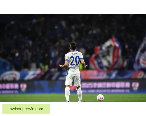 胆识过人邵佳一或重用四大新星 热身赛三强敌来袭全是难啃的骨头